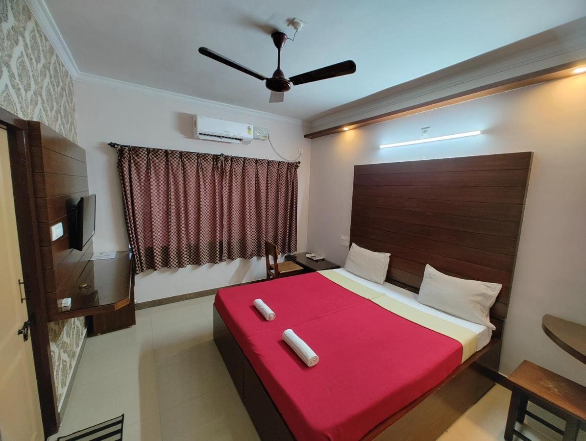 Vyavahar Lodge Udupi Ngoại thất bức ảnh